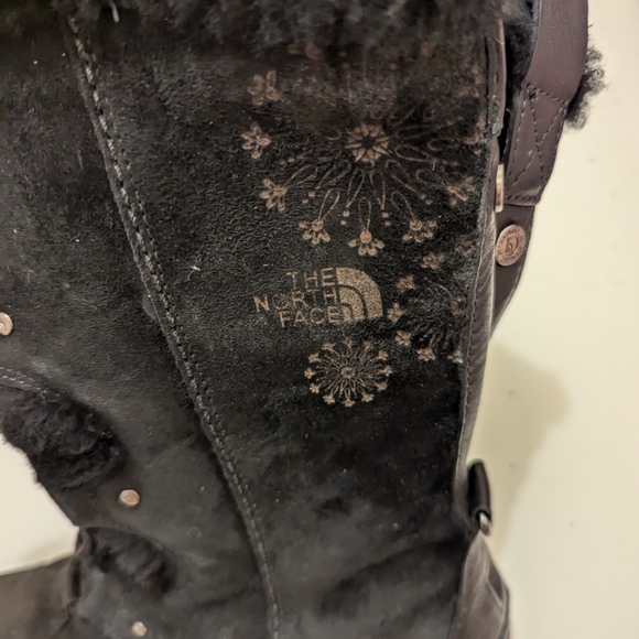 North Face Boots - Picture 3 of 6